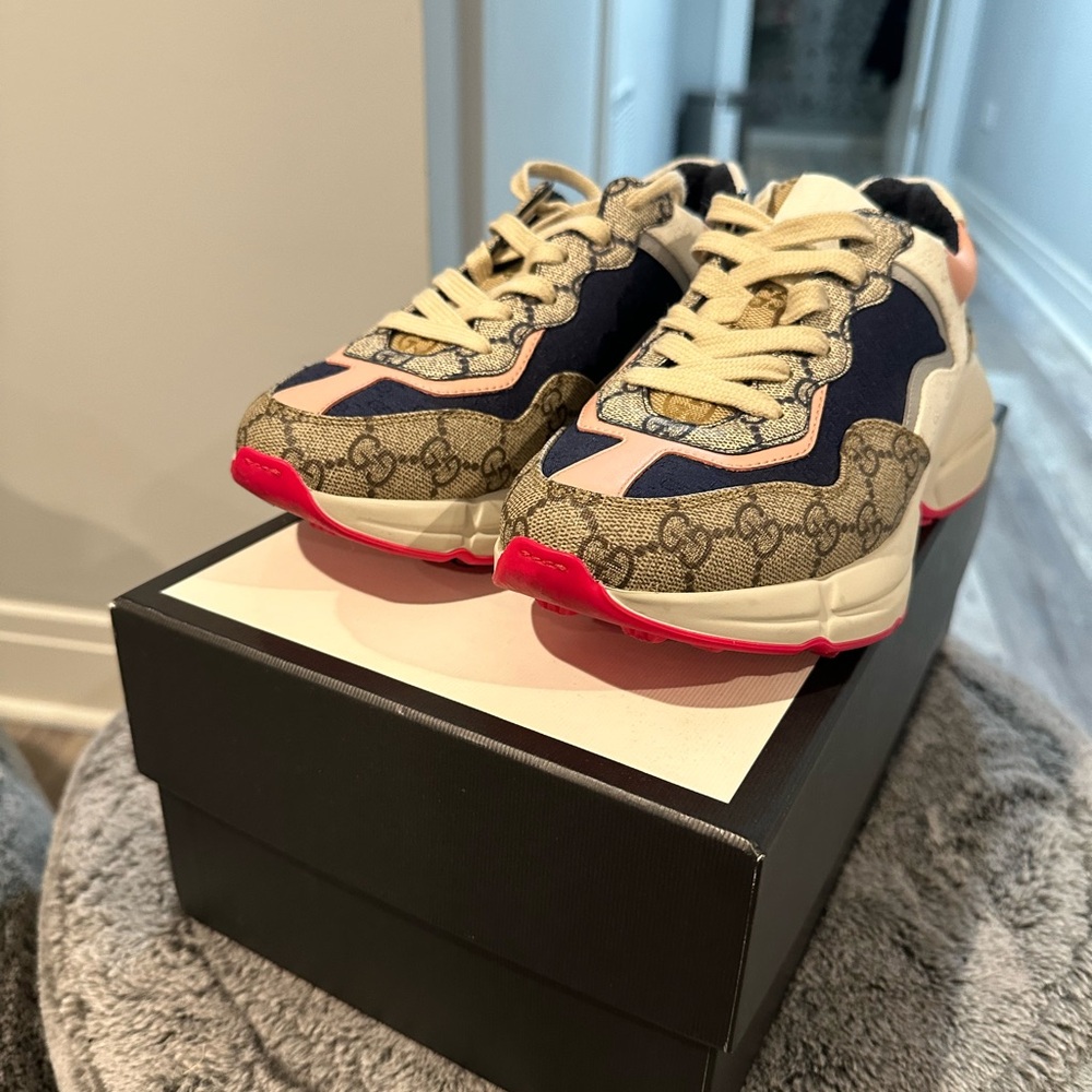 Gucci Beige and Pink Logo Sneakers